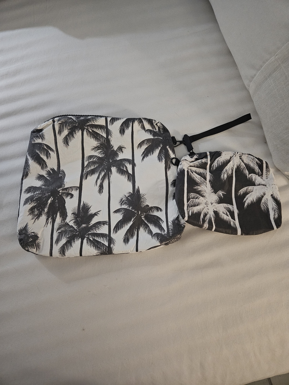 Palm Tree Print Cosmetic Pouch Set - Black & White